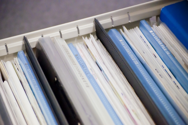 マンション管理組合が管理室等で保管する重要資料の保管・保存期間