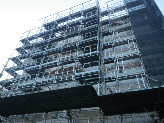 マンションの大規模修繕は「住みながら」が大前提!他の建物と違うポイントとは?