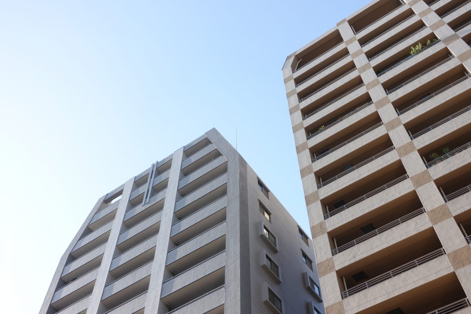 理事長の仕事はなぜ大変？なり手不足の理由と役割をわかりやすく解説