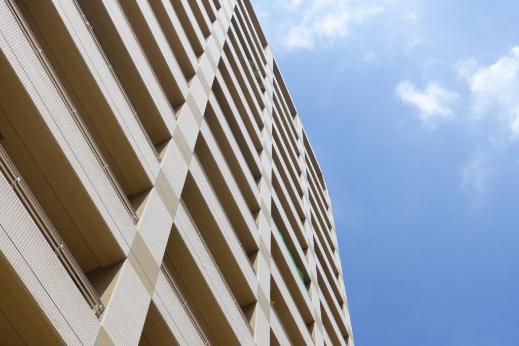 マンション管理組合は区分所有者全員で共用部分を管理するための団体